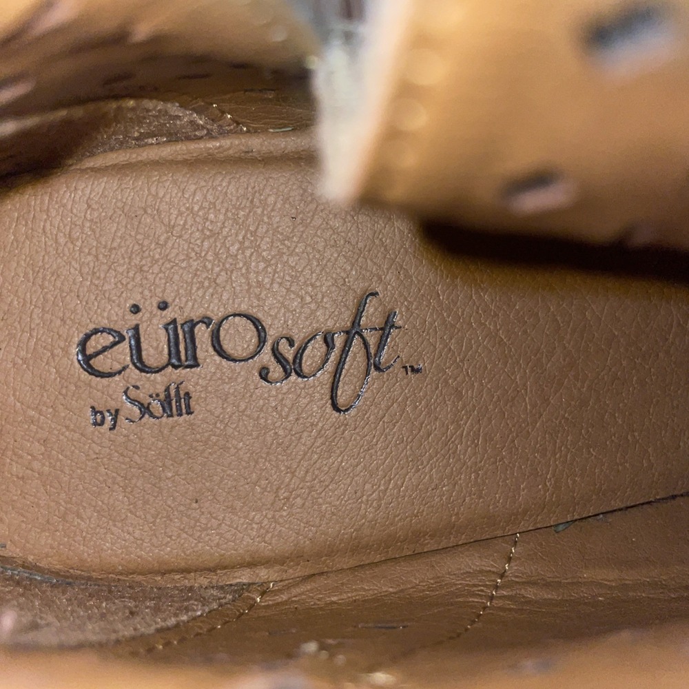 Eurosoft by Sofft Booties Ankle Tan Suede Laser Cutout Suede Zip Western 8.5 - Picture 12 of 12